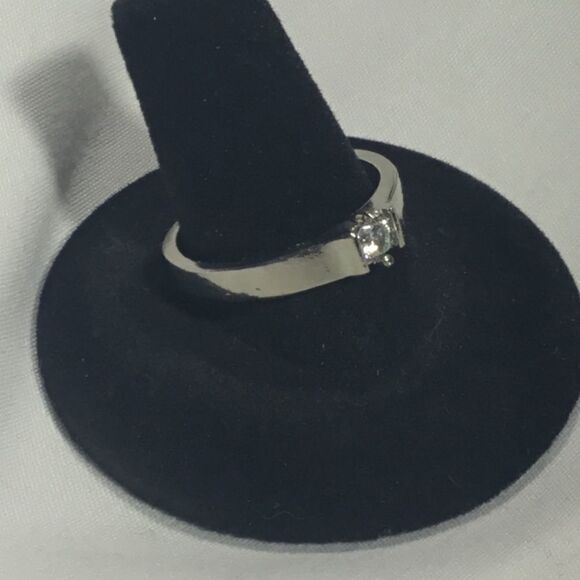1/4 ct. Single Stone Ring (UC3) - Picture 6 of 9